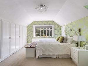 Photo 33- click for photo gallery